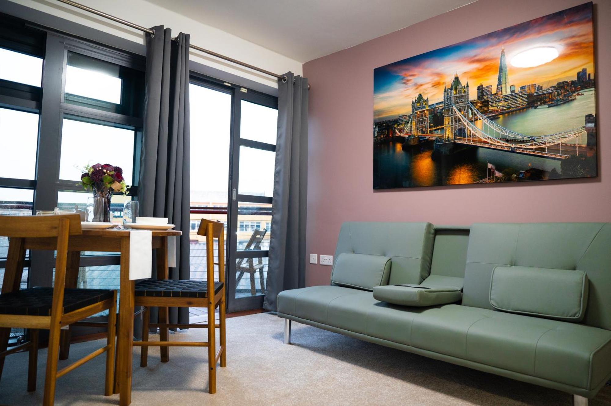 Digbeth Aparthotel バーミンガム エクステリア 写真